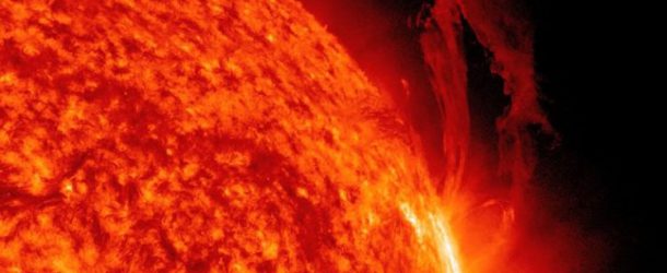 خورشید و دیگر ستارگان چگونه شکل گرفته‌ اند؟